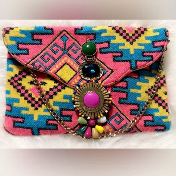 Steve Madden Aztec Pattern Clutch removable chain strap, multicolor beads & gems - Picture 2 of 9
